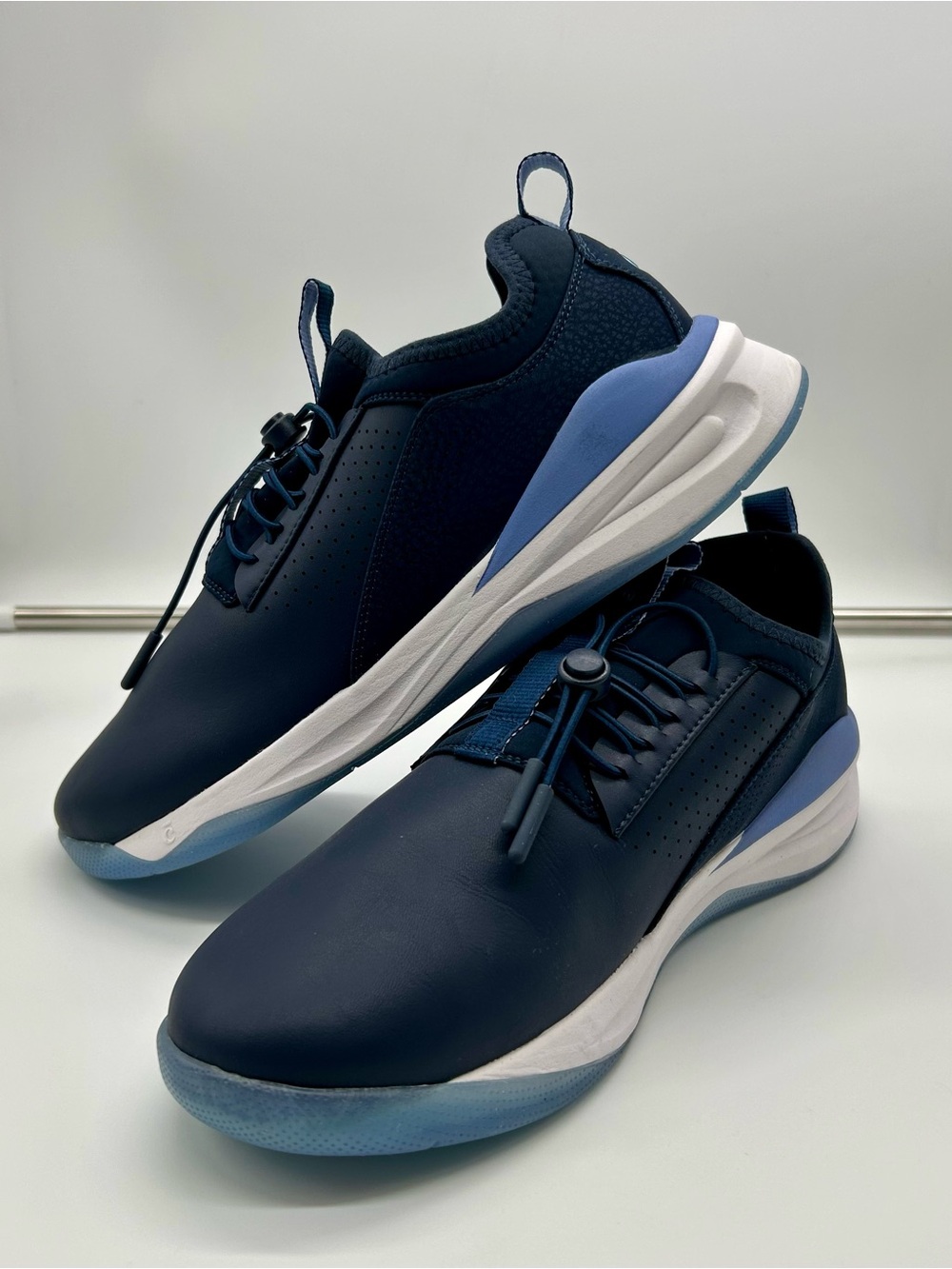 NEW IN BOX – Clove Classic Navy Shoes 💙 Men’s